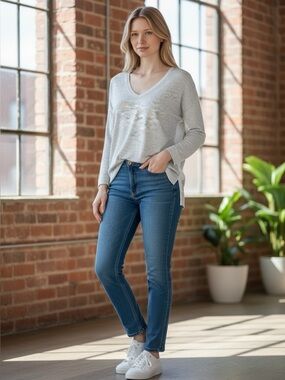 🌻 RW&CO. V-Neck Long Sleeve Top #578